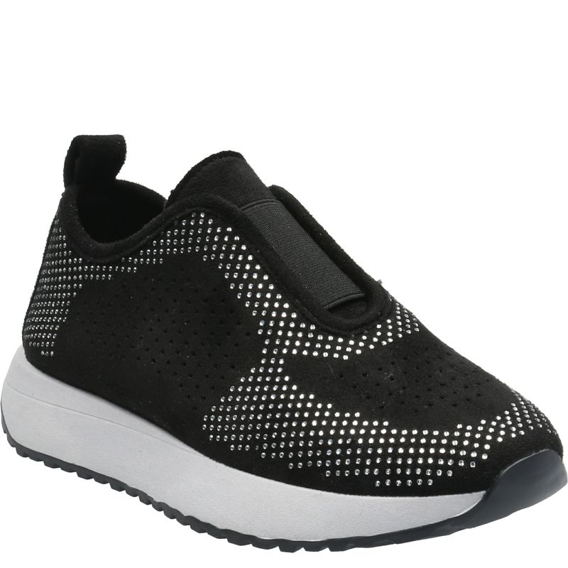 Zapatos skechers 2025 chile zara