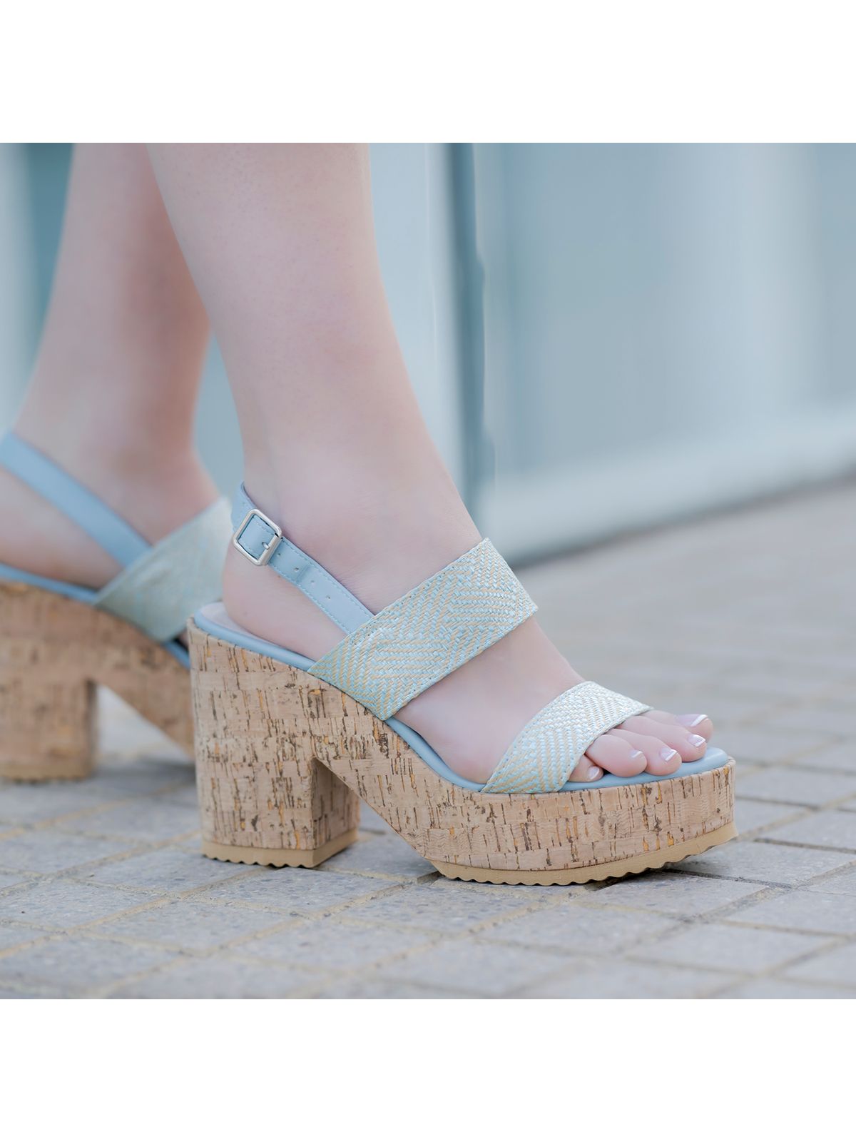 Sandalia Mujer Hatria Celeste Azaleia