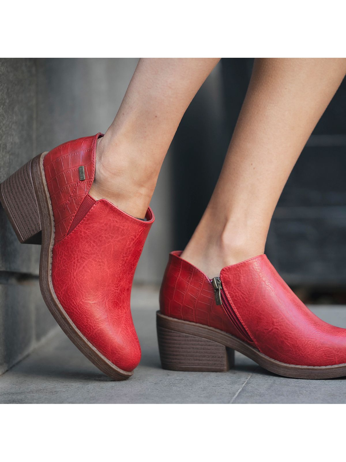 Botín Mujer Kaia Rojo Azaleia