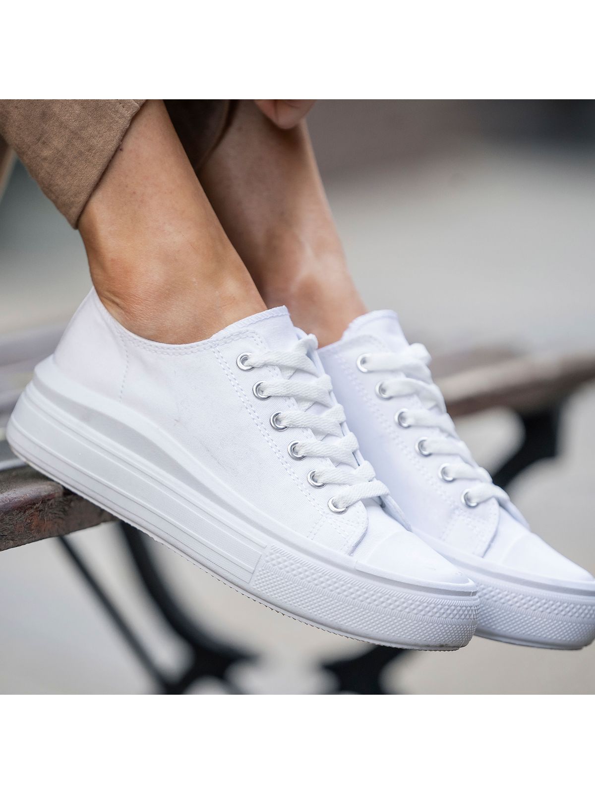 Zapatilla Mujer Lona Blanco Azaleia